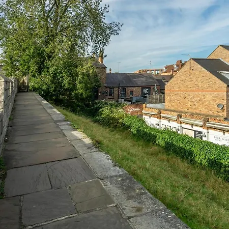 Dewsbury Court *
