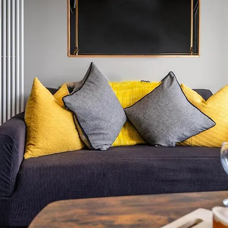 펜션 Dewsbury Court