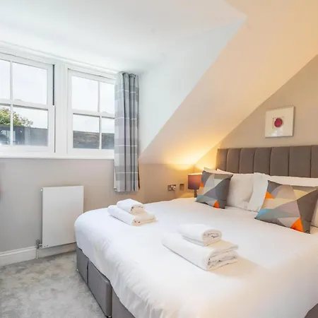 Dewsbury Court Semesterbostad York